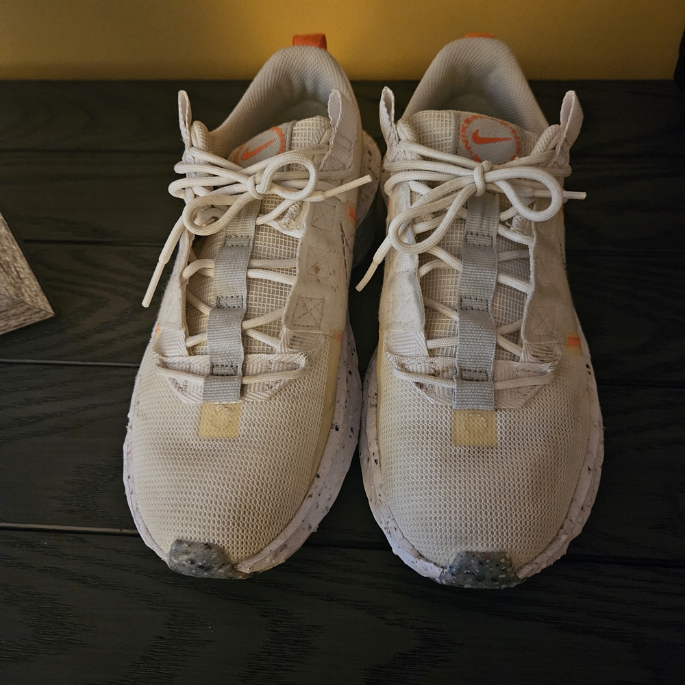 Nike White and Orange Sneakers with Chunky Sole